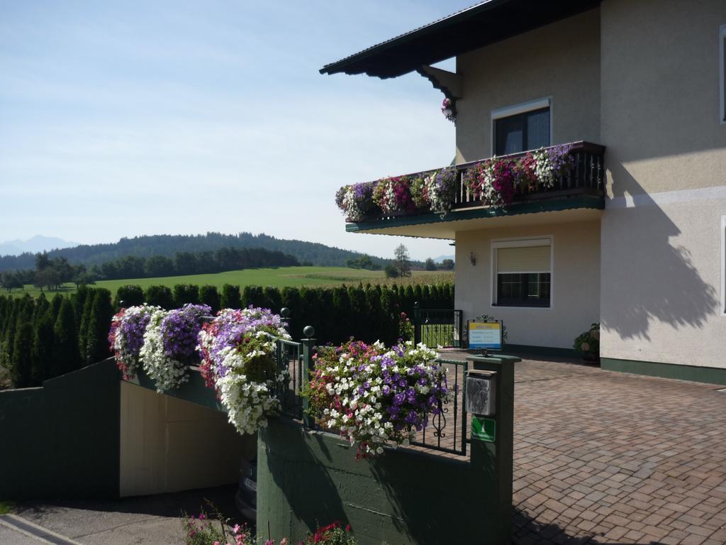 Landhaus Lassnig Moosburg Zewnętrze zdjęcie